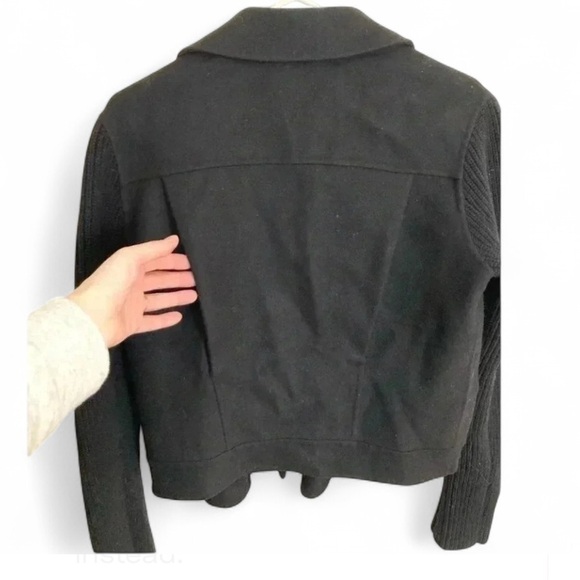 Saks Fifth Avenue I 8 - Picture 5 of 8